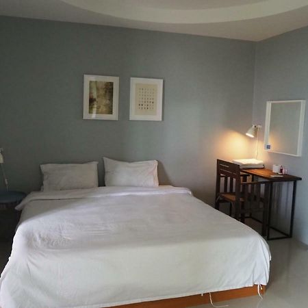 The O2 Aparthotel Udon Thani Exterior foto