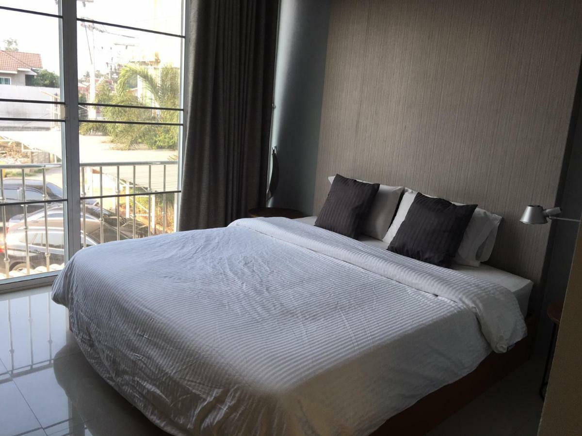 The O2 Aparthotel Udon Thani Exterior foto